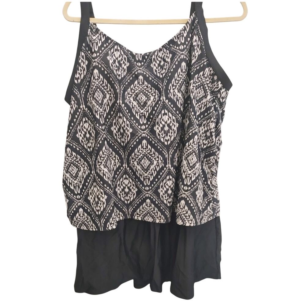 Catherine's Swimsuit Dress Built In Black White 24W NWOT